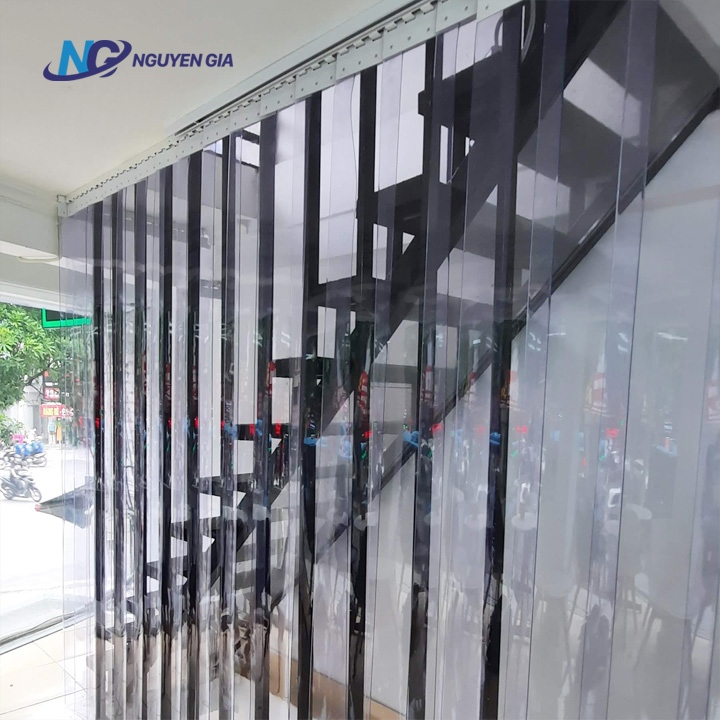 man-nhua-pvc-strips-curtain